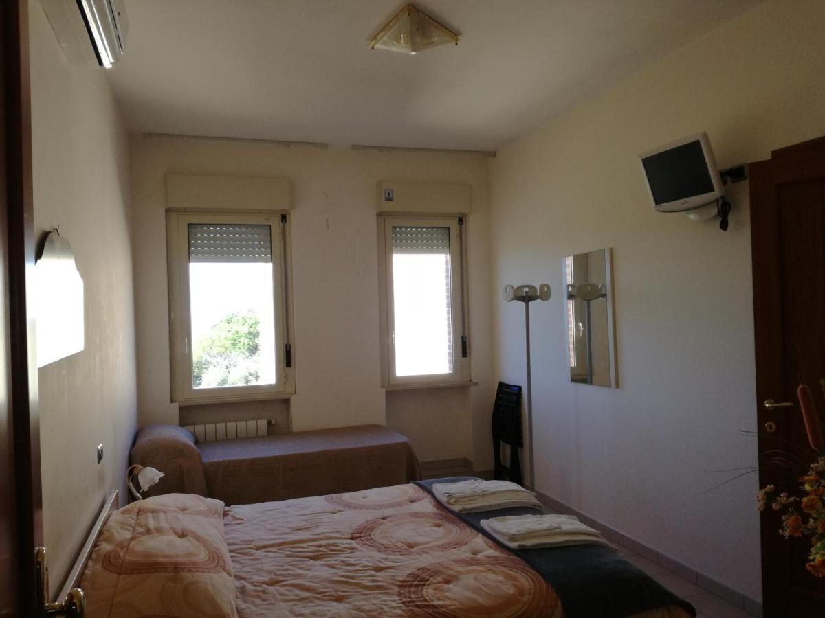 Il Pentagono Otel Termoli Dış mekan fotoğraf